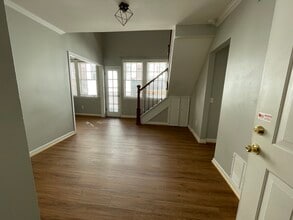 1072 Piedmont Ave NE, Unit 205 in Atlanta, GA - Building Photo - Building Photo