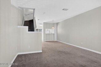 340 E Ashley St in Jacksonville, FL - Building Photo - Building Photo