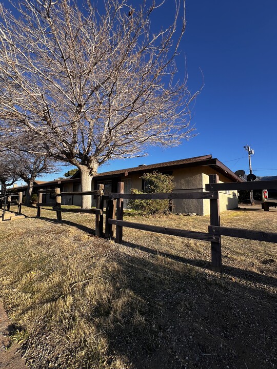 4660 Cortina Dr in Lake Isabella, CA - Building Photo