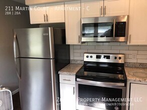 211 Martin Ct in Catlin, IL - Building Photo - Building Photo