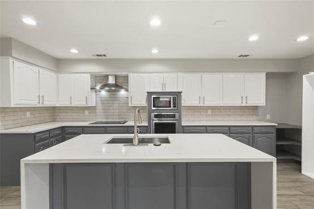 6019 Yellow Rock Trail in Dallas, TX - Building Photo - Building Photo