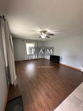 7116 W Armour Ave in Greenfield, WI - Building Photo - Building Photo