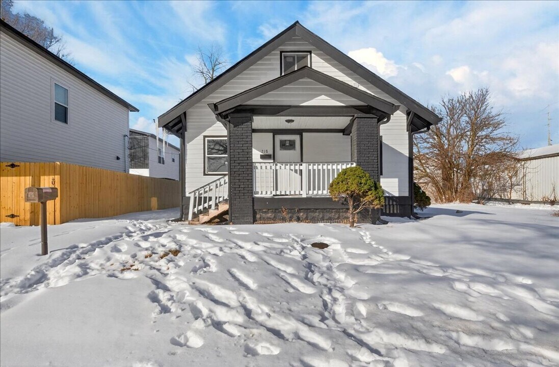 218 S Walcott St in Indianapolis, IN - Building Photo