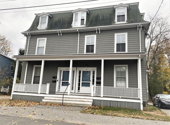 17 Avon St in Melrose, MA - Building Photo - Building Photo