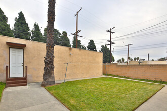 6318 Palm Ave in Whittier, CA - Building Photo - Building Photo