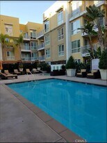 21301 Erwin St in Los Angeles, CA - Building Photo