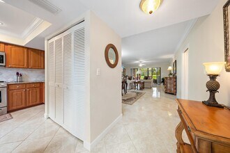 803 Clubhouse Cir in Jupiter, FL - Building Photo - Building Photo