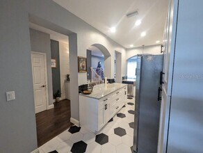 2142 Park Crescent Dr in Land O Lakes, FL - Building Photo - Building Photo