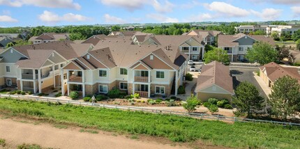 4905 Hahns Peak Dr in Loveland, CO - Building Photo - Building Photo