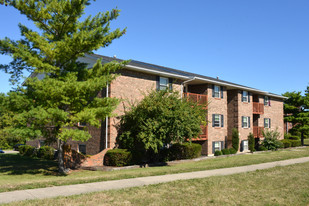 740 Gordon Smith Blvd Apartments