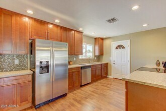 11232 N Balboa Dr in Sun City, AZ - Building Photo - Building Photo