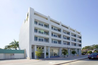 CocoStyle Residences in Coconut Grove, FL - Building Photo - Building Photo