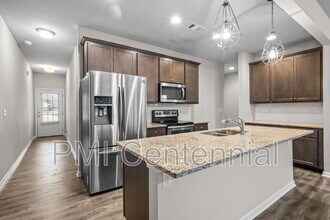 537 Jefferson Chase St in Atlanta, GA - Building Photo - Building Photo