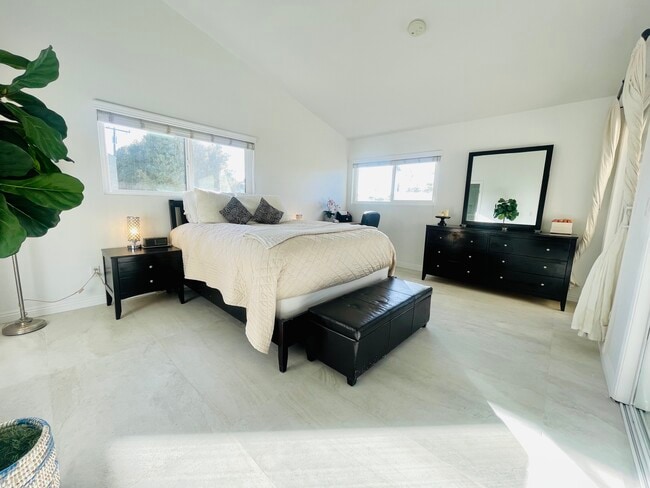 property at 1307 Aviation Blvd