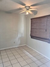 174 N Victoria Ave in San Jacinto, CA - Building Photo - Building Photo