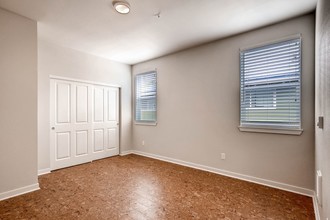 5610 N Greeley Ave in Portland, OR - Building Photo - Interior Photo