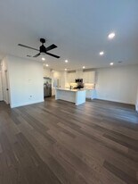 3758 Pierce Ln in Grand Prairie, TX - Building Photo