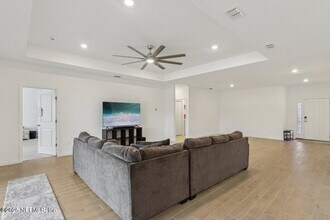 9674 Gaynor Cir in Jacksonville, FL - Building Photo - Building Photo