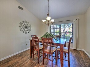 1407 Holleman Dr in Valrico, FL - Building Photo - Building Photo