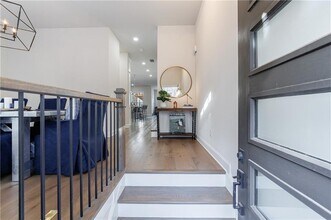 4337 Parkside Pl in Atlanta, GA - Building Photo - Building Photo
