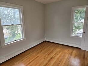 155R Nahant Rd, Unit 2 in Nahant, MA - Building Photo - Building Photo