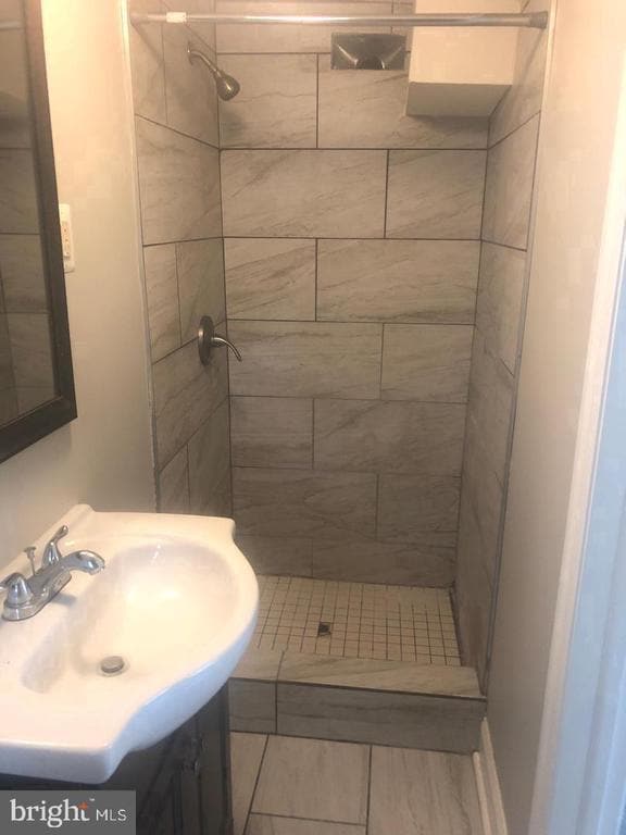 317 Reed St in Philadelphia, PA - Building Photo - Building Photo