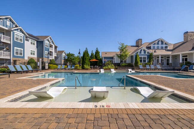Enclave at Bailes Ridge Apartments