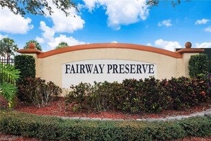 7915 Preserve Cir in Naples, FL - Building Photo