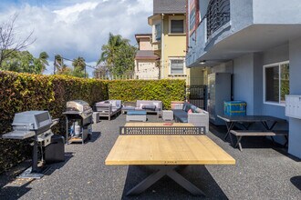 The Hive On Ellendale USC Student Housing in Los Angeles, CA - Building Photo - Building Photo