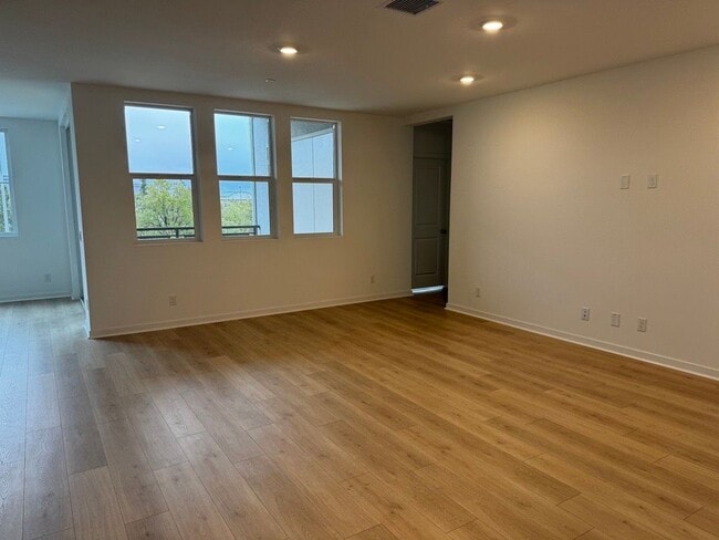 4199 E Cir Paseo in Ontario, CA - Building Photo - Building Photo