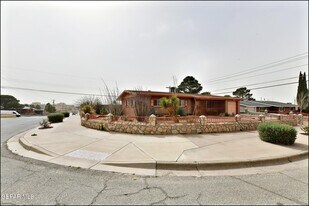 7830 Basswood Ave in El Paso, TX - Building Photo