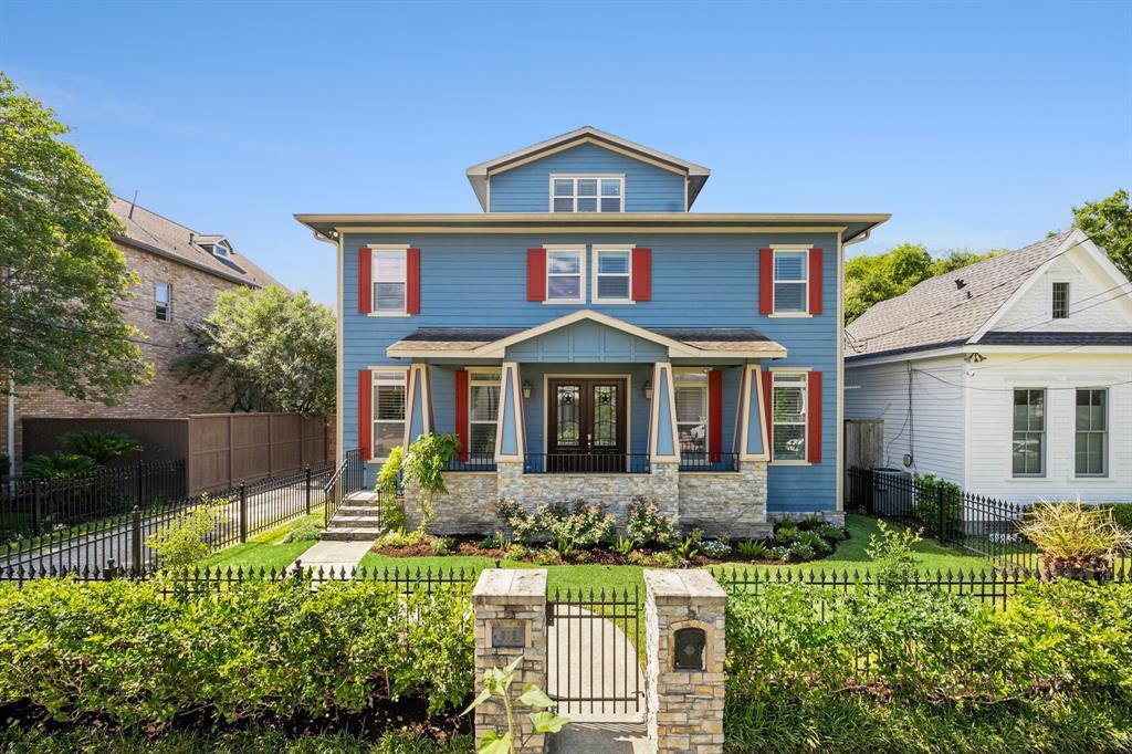 218 W 10th St in Houston, TX - Building Photo
