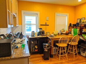 44 Newbern Ave in Medford, MA - Building Photo - Building Photo