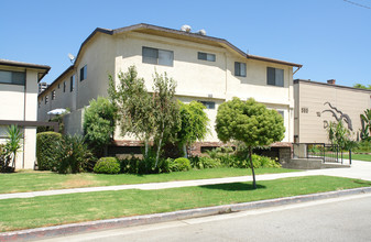 357 Milford St in Glendale, CA - Building Photo - Building Photo