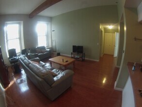 15 Higgins St in Smithfield, RI - Building Photo - Building Photo