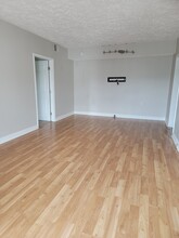 3738 Riverbed Ln SE, Unit 9 in Caledonia, MI - Building Photo - Building Photo