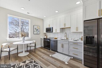 1016 Rhode Island Ave NE in Washington, DC - Building Photo - Building Photo