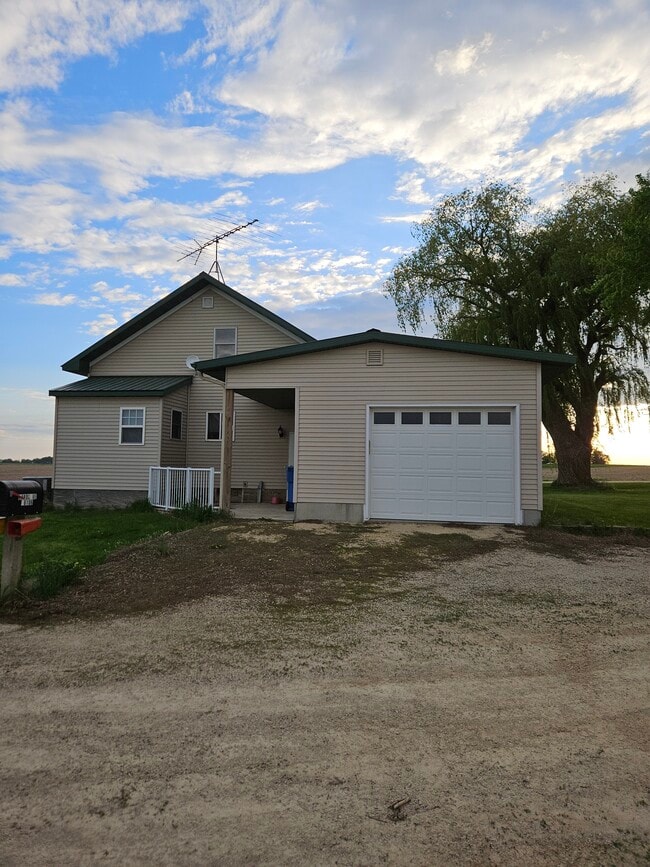 property at 26106 Ferndale Rd