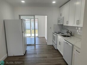 1404 SE 3rd Terrace in Deerfield Beach, FL - Building Photo - Building Photo
