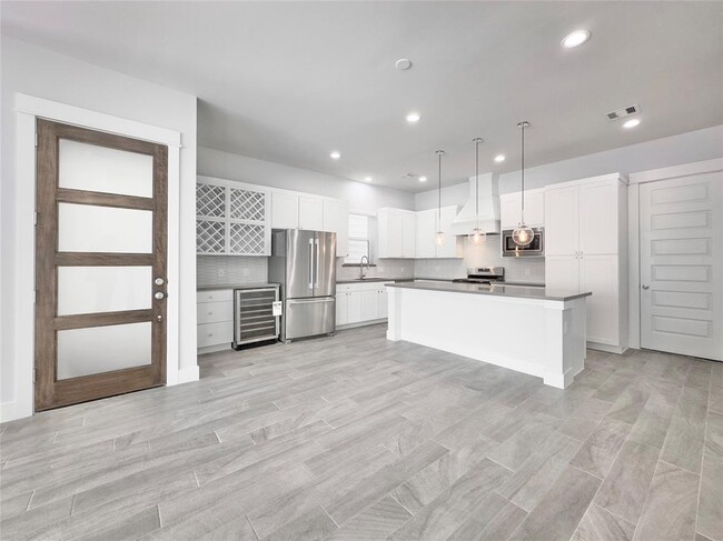 1602 Westside Gardens Ln in Houston, TX - Building Photo - Building Photo