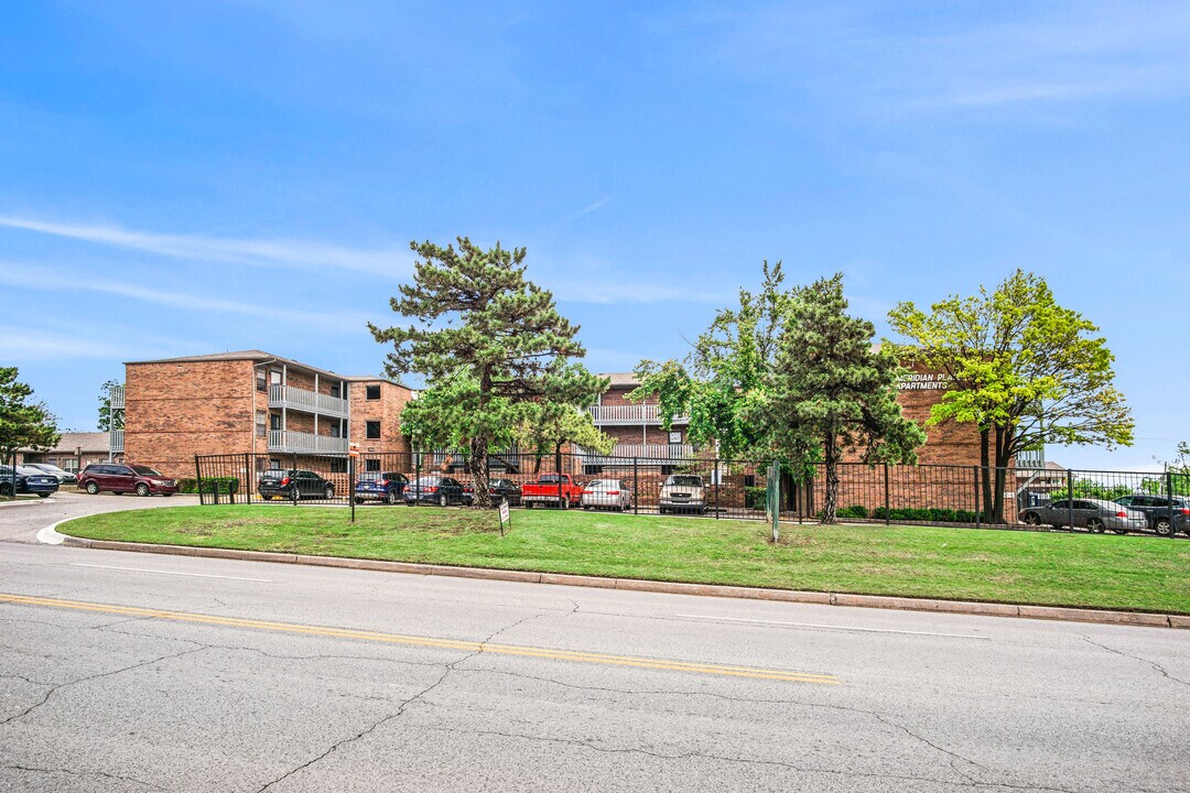 915 Harris Ave in Oklahoma City, OK - Building Photo