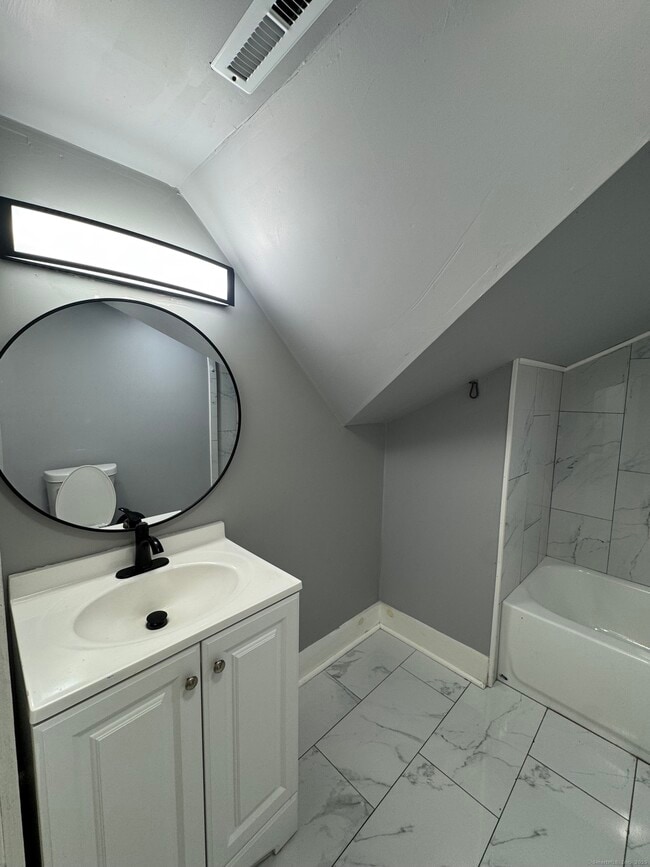 146 Farren Ave in New Haven, CT - Building Photo - Building Photo