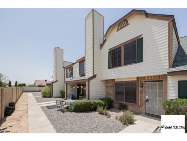 property at 6603 W Jamaica Dr