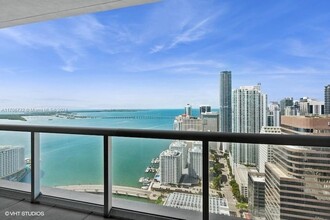 495 Brickell Ave, Unit 4605 in Miami, FL - Building Photo - Building Photo