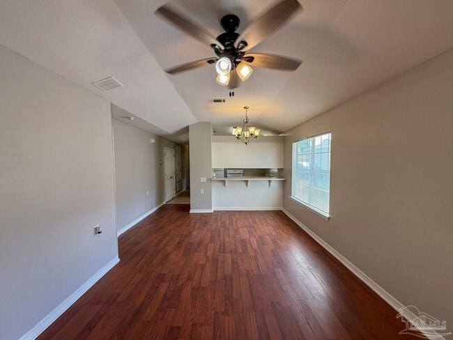 5919 Bilek Dr in Pensacola, FL - Building Photo - Building Photo