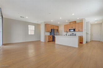 2986 Gallarate Dr in Henderson, NV - Building Photo - Building Photo