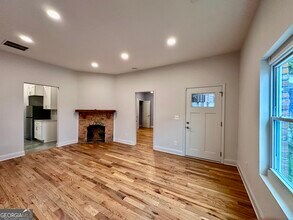 855 Coleman St SW in Atlanta, GA - Building Photo - Building Photo