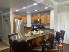 1598 Heritage Crossing Ct in Kissimmee, FL - Foto de edificio - Building Photo