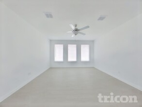 10113 Regal Bnd Ln in Saginaw, TX - Building Photo - Building Photo