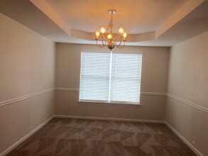 6095 Trotters Cir in Fairburn, GA - Building Photo - Building Photo